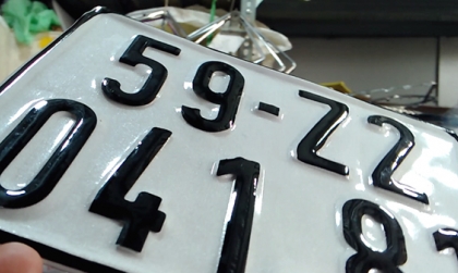 Nghị định 168 - Lỗi trừ 6 điểm GPLX: Điều khiển xe máy mà dán, che biển số xe hoặc sử dụng biển số giả